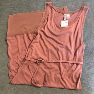 NWT Sheer Mauve Sleeveless Midi Day Dress
